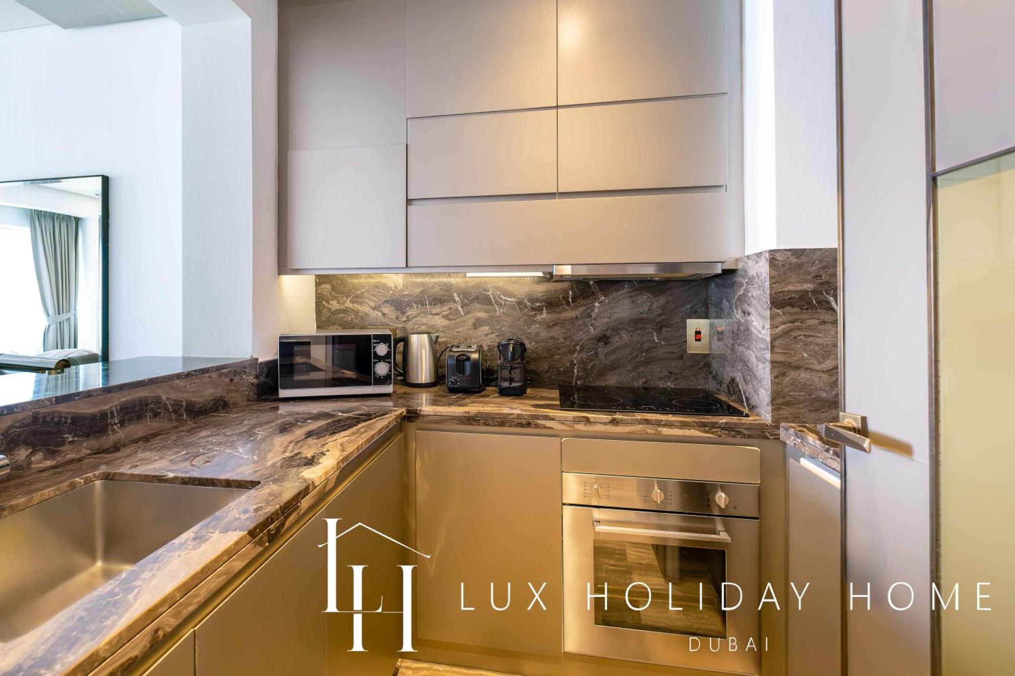 Appartamento Lux - Lavish With Full Palm Jumeirah View 3